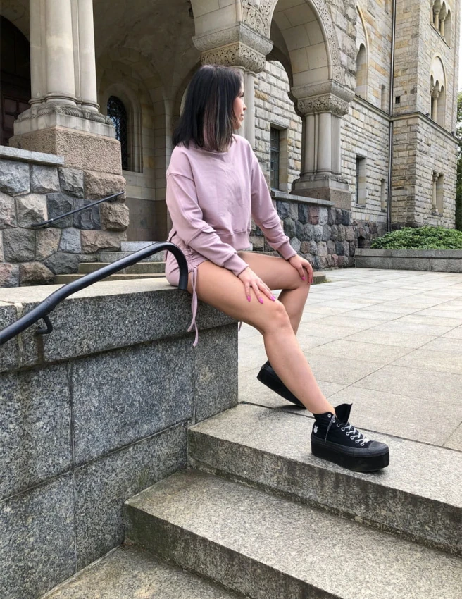 Bluza z kieszeniami w rękawach